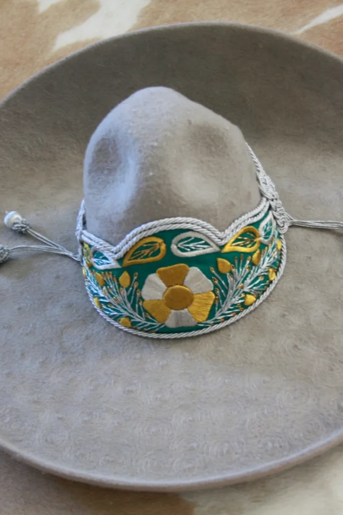 Embroidery on a grey charro hat